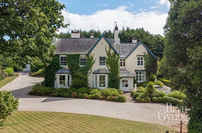 5 Bedroom Detached House For Sale In Llanrwst Road, Glan Conwy, LL28