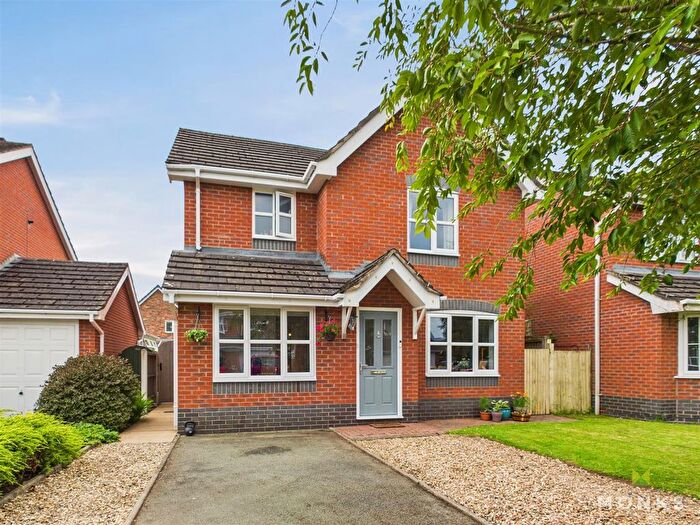 3 Bedroom Detached House For Sale In Acorn Close, Whittington, Oswestry, SY11