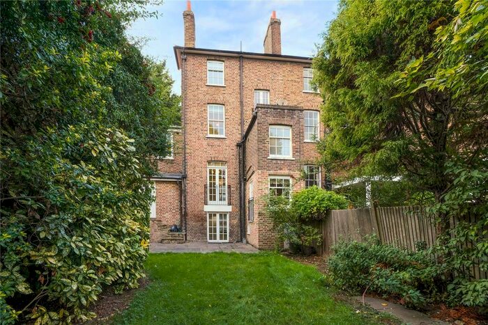 5 Bedroom Terraced House To Rent In Ridgway, London, SW19