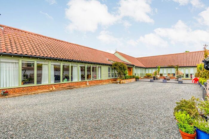 3 Bedroom Barn Conversion For Sale In Black Dyke Road, Hockwold, Thetford, IP26