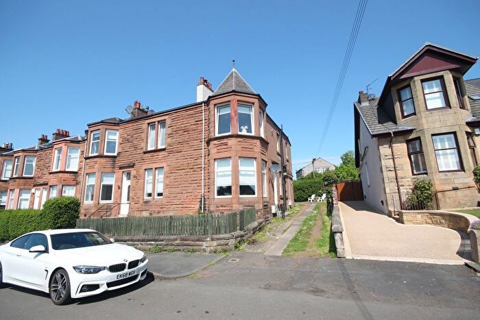 2 Bedroom Flat For Sale In George Street, Airdrie, ML6