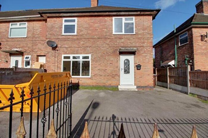 4 Bedroom Terraced House To Rent In Southfield Road, Nottingham, Nottinghamshire, NG8
