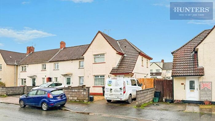 3 Bedroom End Of Terrace House For Sale In Sidmouth Road, Bedminster, BS3