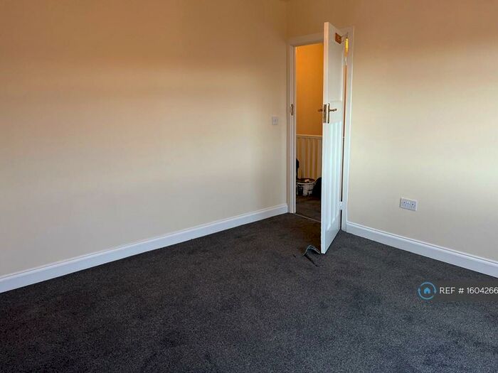 1 Bedroom Maisonette To Rent In Deaconsfield Road, Hemel Hempstead, HP3
