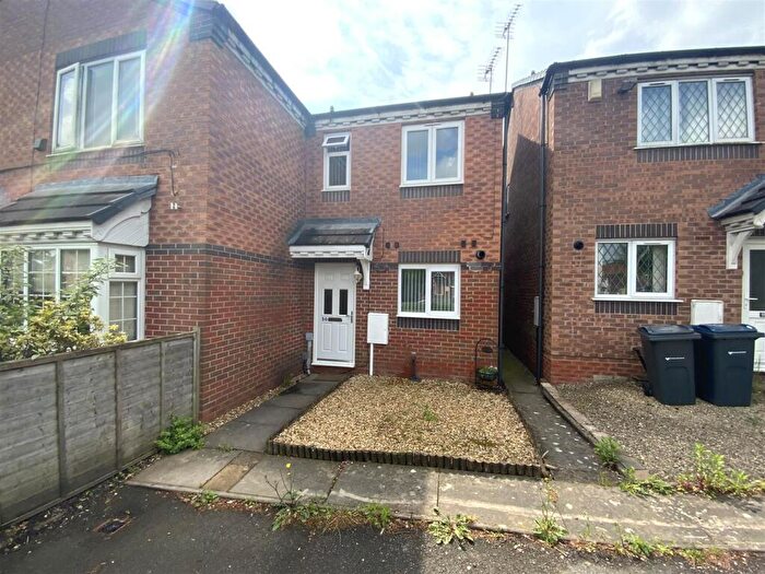 2 Bedroom End Of Terrace House To Rent In Grattidge Road, Acocks Green, B27