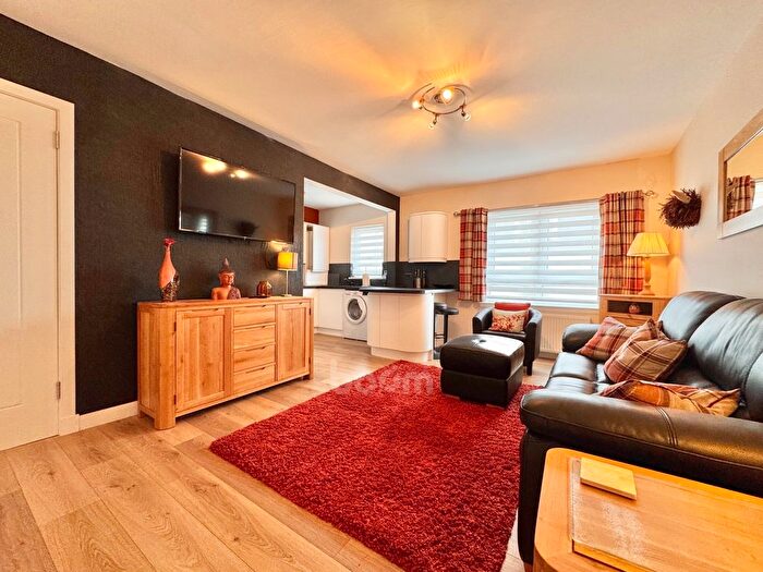 2 Bedroom Flat For Sale In C Wilson Street, Beith, KA15
