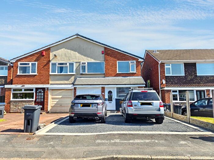 3 Bedroom Semi-Detached House For Sale In Cater Drive, Sutton Coldfield, Birmingham, B76