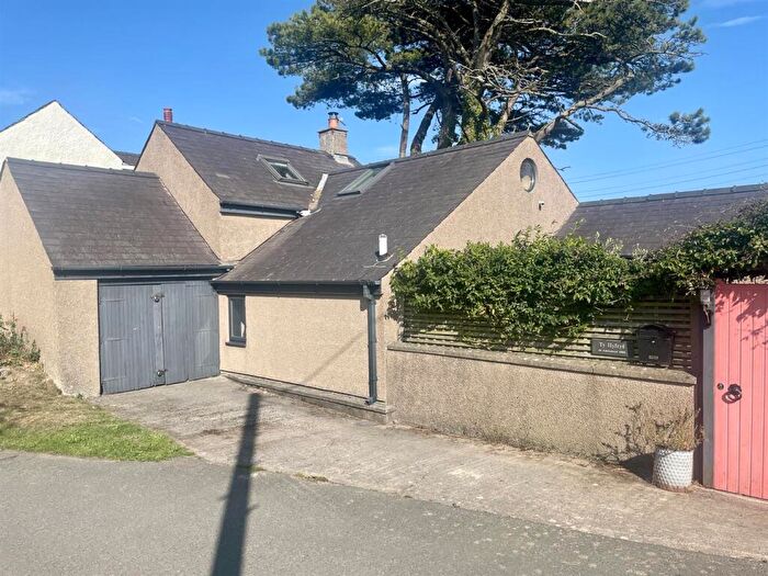 2 Bedroom Cottage For Sale In Dulas, LL70