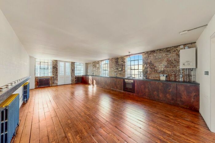 1 Bedroom Flat To Rent In Derbyshire Street, London, E2