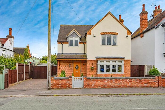 4 Bedroom Detached House For Sale In Main Street, Alrewas, Burton-On-Trent, DE13
