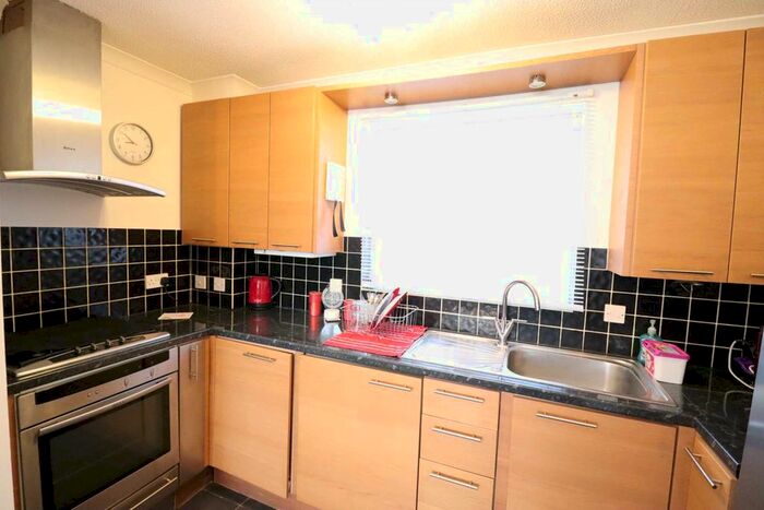1 Bedroom Flat To Rent In Westgate Court, High Wycombe, HP13