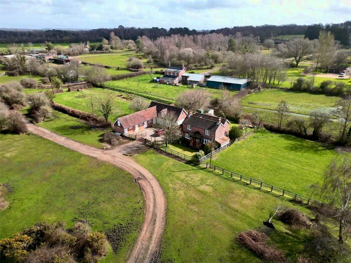 4 Bedroom Detached House For Sale In Bramshaw, Lyndhurst, Hampshire, SO43