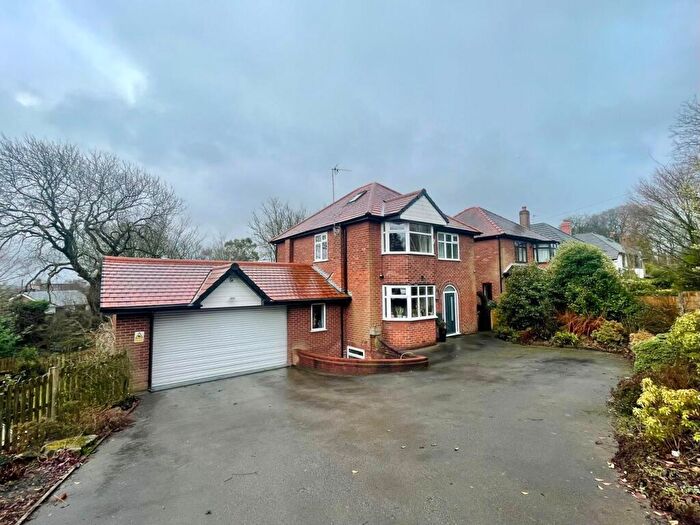 4 Bedroom Detached House For Sale In Bury & Bolton Road, Radcliffe, Manchester, M26
