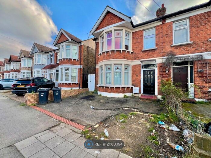 5 Bedroom Terraced House To Rent In Goodmayes Lane, Ilford, IG3