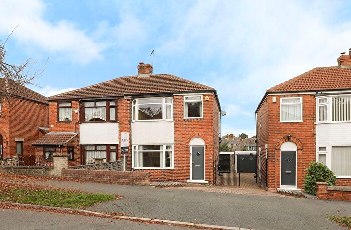 3 Bedroom Semi-detached House For Sale In Seagrave Avenue, Sheffield, S12