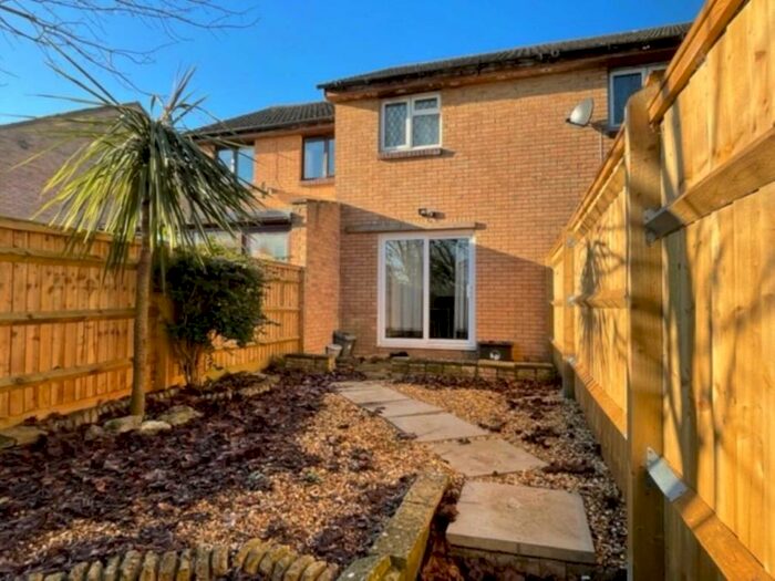 2 Bedroom Terraced House To Rent In Heather Close, Carterton, OX18