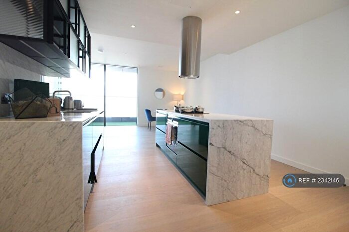 2 Bedroom Flat To Rent In Bagshaw Building, London, E14