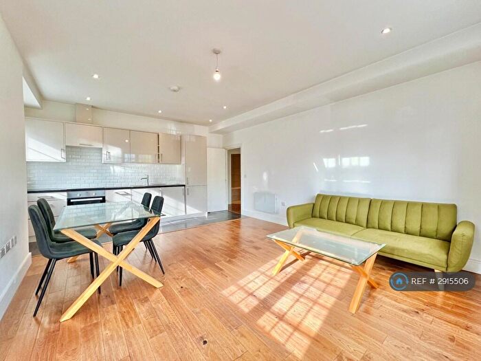1 Bedroom Flat To Rent In Bermondsey Wall East, London, SE16