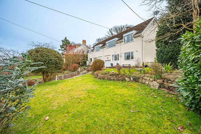 5 Bedroom Semi Detached House For Sale In Cwm Road, Govilon, NP7