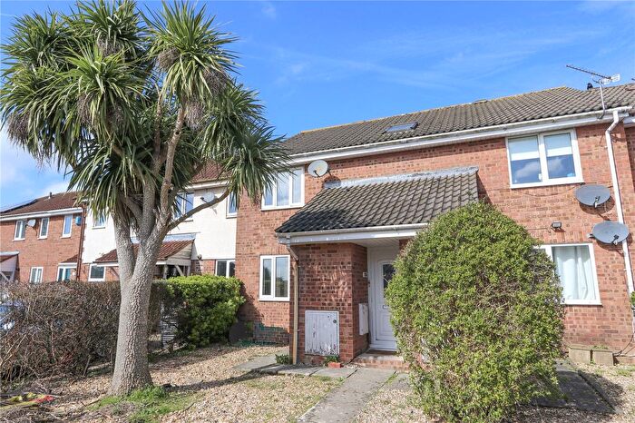 1 Bedroom Flat For Sale In Oaktree Crescent, Bradley Stoke, Bristol, South Gloucestershire, BS32