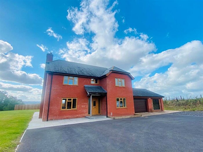 4 Bedroom Detached House To Rent In Sidmouth Road, Farringdon, Exeter, EX5