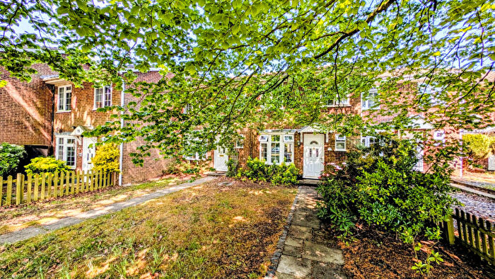 3 Bedroom Terraced House For Sale In Mill Chase Road, Bordon, Hampshire, GU35