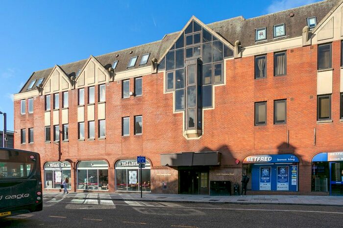 1 Bedroom Flat To Rent In Flat Clarendon Road, Watford, Hertfordshire, WD17