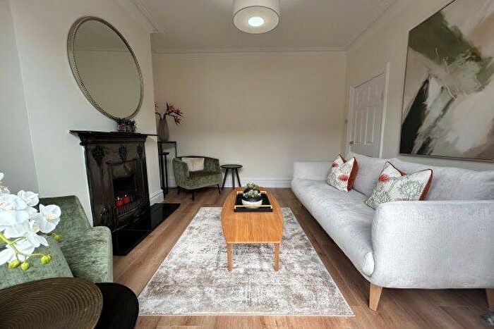 3 Bedroom Property To Rent In Lugard Road, Liverpool, L17