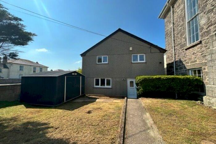 4 Bedroom Property To Rent In Bosorne Terrace, Penzance, TR19