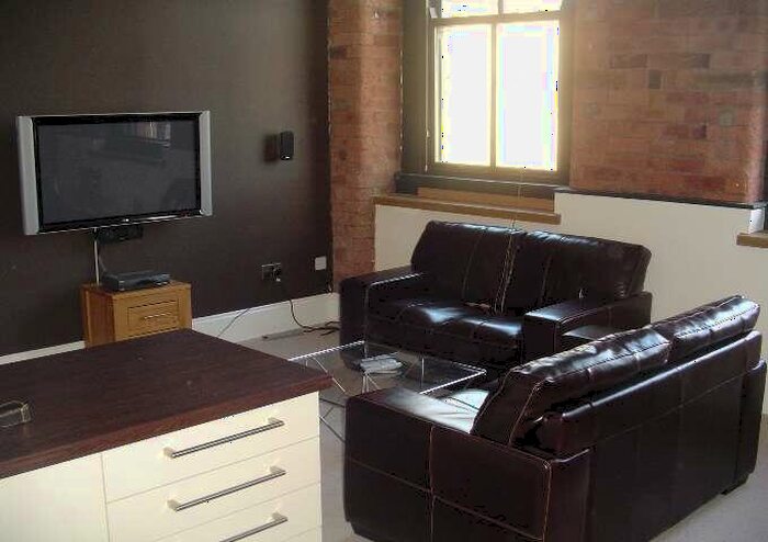 2 Bedroom Flat To Rent In Albion House, Hick Street, Bradford, BD1