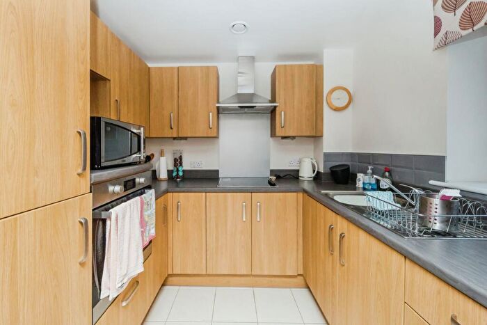 1 Bedroom Flat For Sale In Middlewich Road, Sandbach, Cheshire, CW11