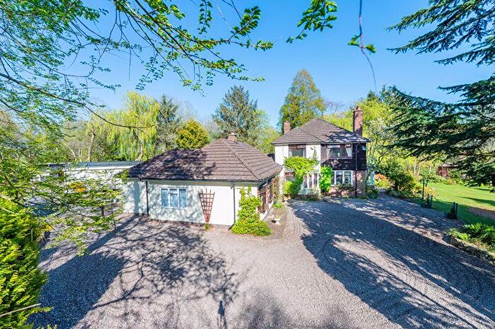 6 Bedroom Detached House For Sale In Kiln Lane, Cross Lanes, Wrexham, LL13
