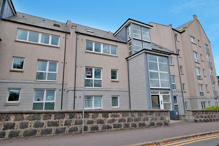 2 Bedroom Flat For Sale In Dee Village, Millburn Street, The City Centre, Aberdeen, AB11