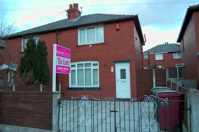 2 Bedroom Semi-Detached House To Rent In Beech Avenue, Kearsley, Bolton, BL4