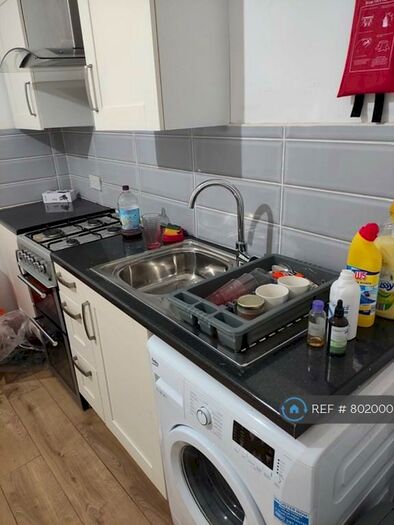 Studio To Rent In Moseley Road, Birmingham, B12