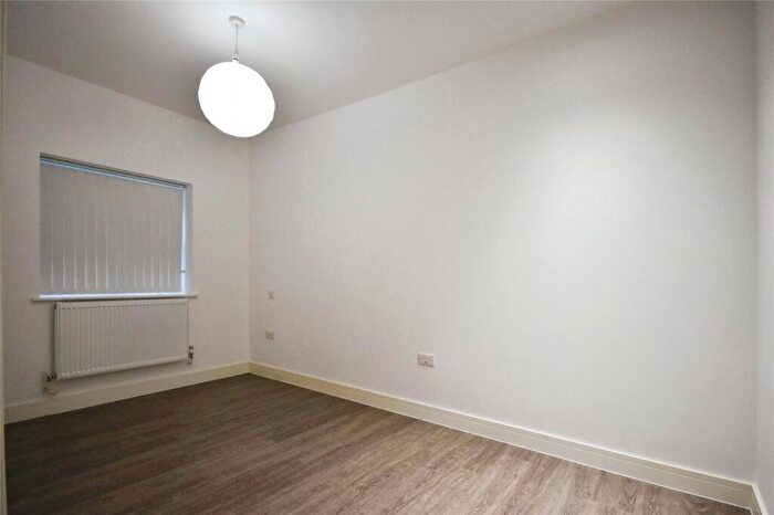 2 Bedroom Bungalow To Rent In Leer Court, Whitley Wood Road, Reading, RG2