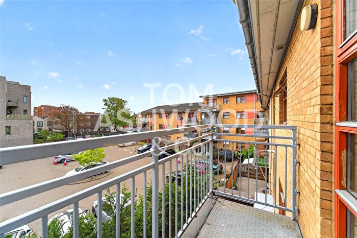 2 Bedroom Apartment For Sale In Cooke Street, Barking, Essex, IG11
