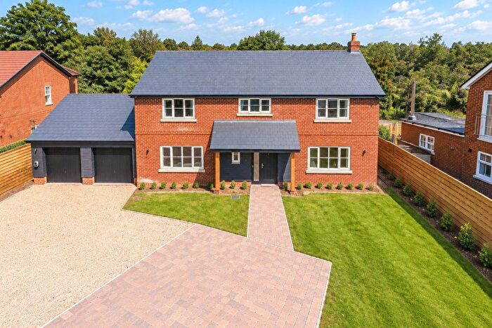 5 Bedroom Detached House For Sale In Little London Road, Silchester, Hampshire, RG7