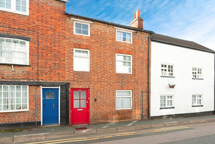 3 Bedroom Cottage For Sale In Nelson Street, Buckingham, MK18