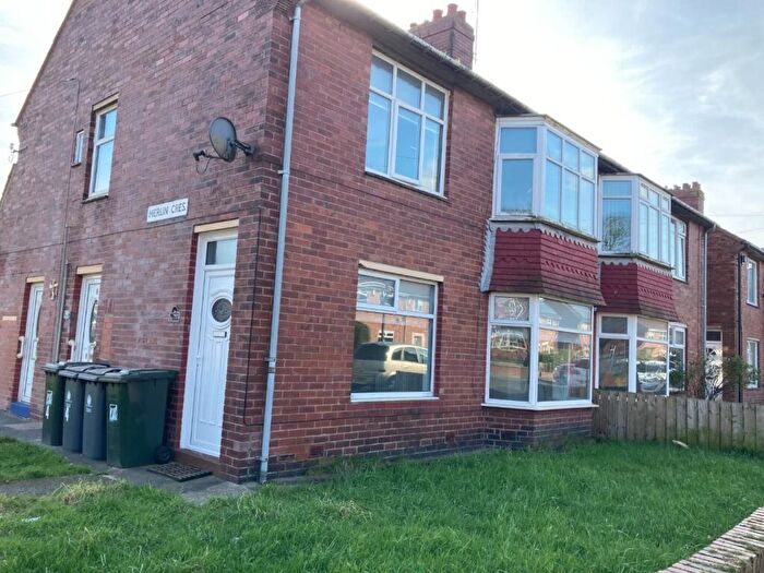 2 Bedroom Flat To Rent In Merlin Crescent, Rosehill, NE28