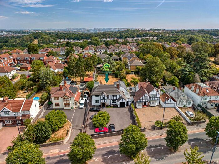 4 Bedroom House For Sale In Wells Road, Whitchurch, Bristol, BS14