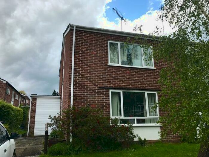 3 Bedroom End Of Terrace House To Rent In Henley-on-Thames, Oxfordshire, RG9