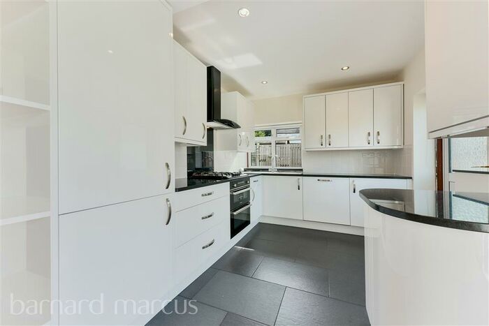 3 Bedroom Semi-Detached House To Rent In Ash Tree Way, Croydon, CR0