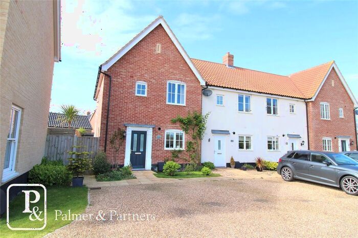 3 Bedroom Semi-Detached House For Sale In Howard Drive, Leiston, Suffolk, IP16