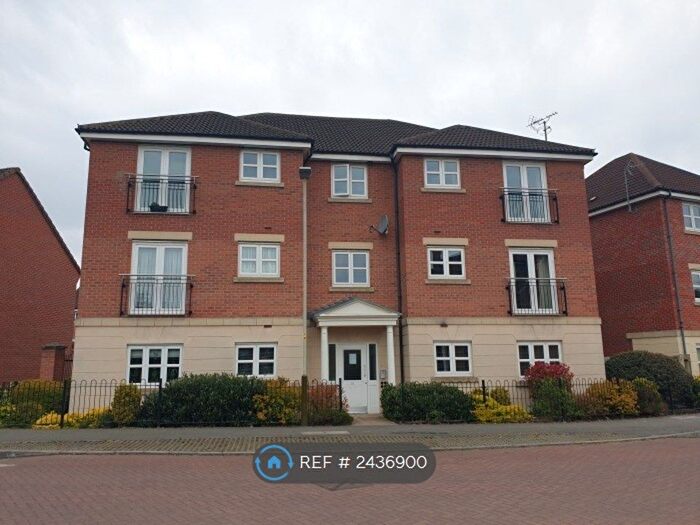 2 Bedroom Flat To Rent In Humberstone House, Hamilton, Leicester, LE5
