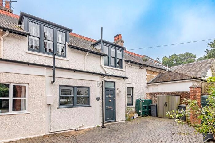 3 Bedroom Property For Sale In East Hoathly, Lewes, BN8
