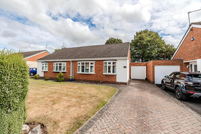 2 Bedroom Semi-Detached Bungalow For Sale In Fairney Edge, Ponteland, Newcastle Upon Tyne, , Uk, NE20