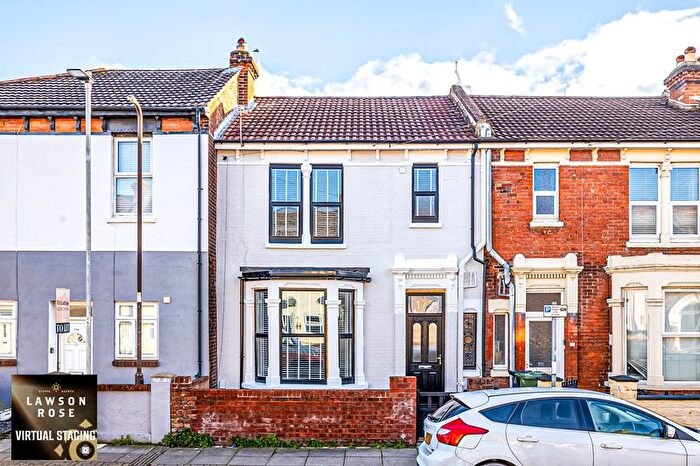 4 Bedroom Terraced House For Sale In Francis Avenue, Southsea, PO4