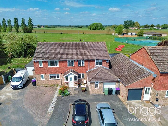 5 Bedroom Semi-Detached House For Sale In Manor Close, Langtoft, Market Deeping, PE6