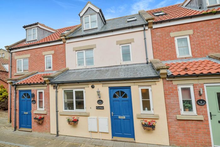 3 Bedroom Terraced House For Sale In Back St. Hildas Terrace, Whitby, YO21